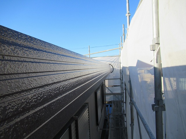 甲府市　屋根外壁塗装　折半屋根